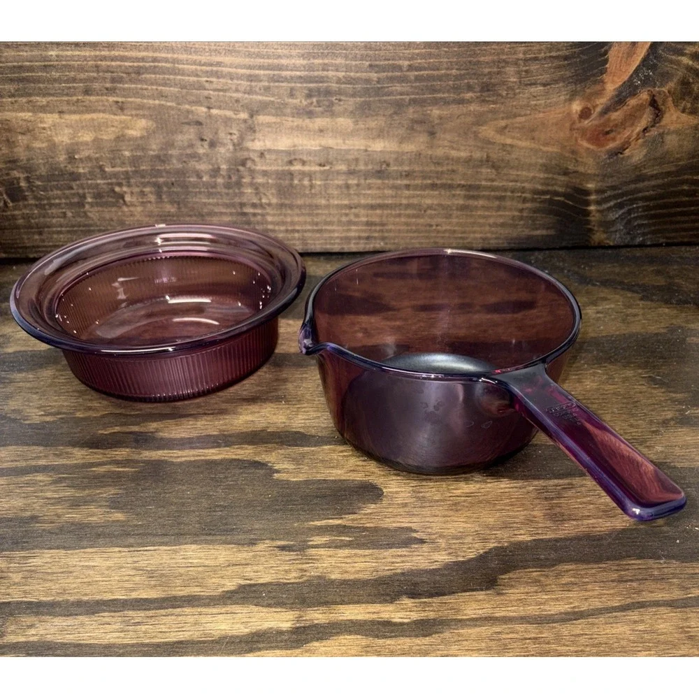 Corning Ware Visions Cranberry 1 Liter Sauce Pan and Round V-30-B 24oz Dish